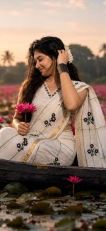 Daisy onam saree - Image 5
